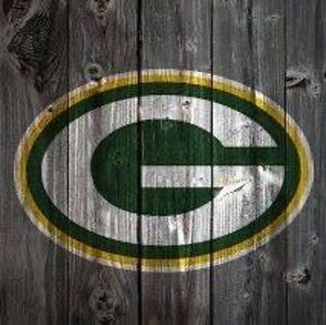 Meet your Posher, Zachary